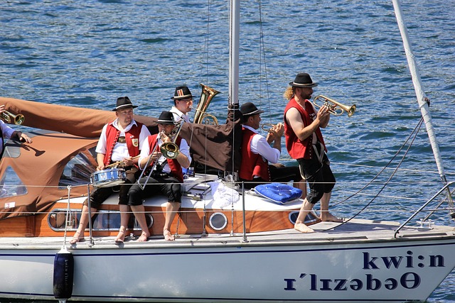 的缺乏灵活 的缺乏灵活